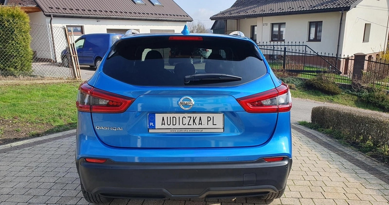 Nissan Qashqai cena 77800 przebieg: 100000, rok produkcji 2019 z Mirosławiec małe 704